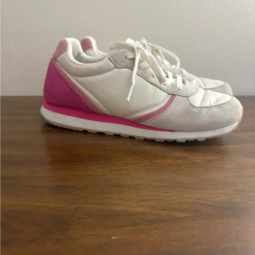 Womens 9.5 retro tennis shoes Sneakers White Leather Lace Up Casual Low Top